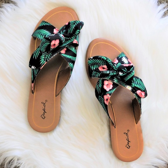 Tropical Bow Vegan Leather Sandals - Picture 3 of 6